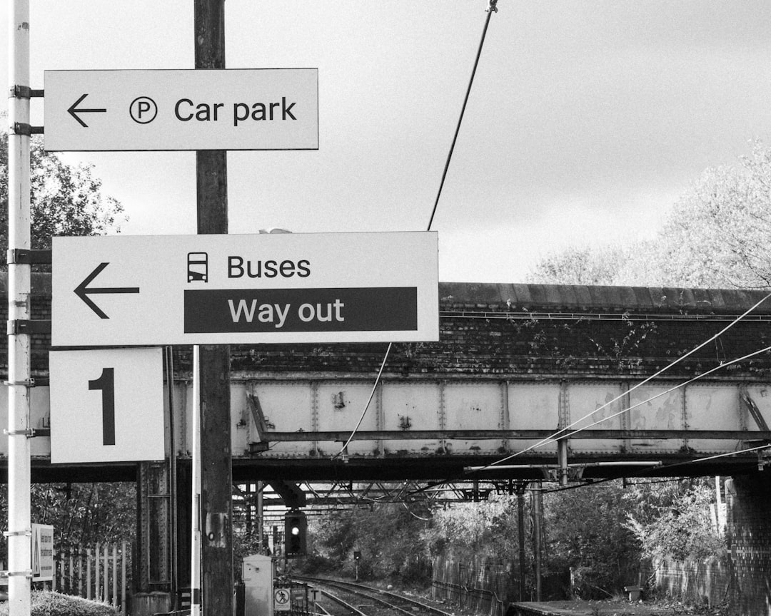 Como funciona o processo de emplacamento